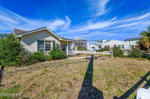 Carolina Beach, NC 28428,1107 Fort Fisher BLVD N