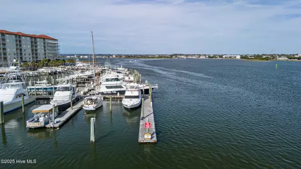 Beaufort, NC 28516,100 Olde Towne Yacht Club RD #B-19