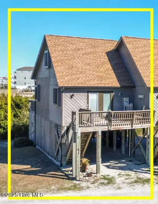 North Topsail Beach, NC 28460,886 New River Inlet RD #41