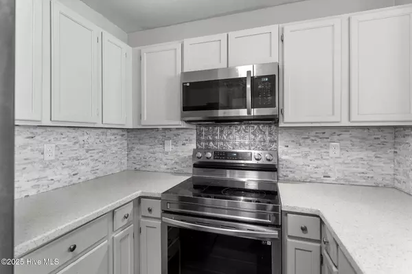 Kure Beach, NC 28449,1437 Fort Fisher BLVD #I1