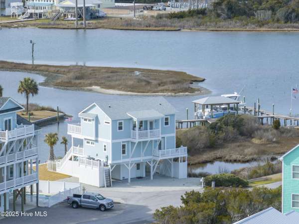 North Topsail Beach, NC 28460,109 Barton Bay CT