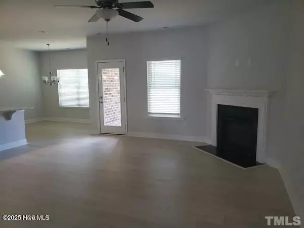 New Bern, NC 28562,1002 Dynamic One DR