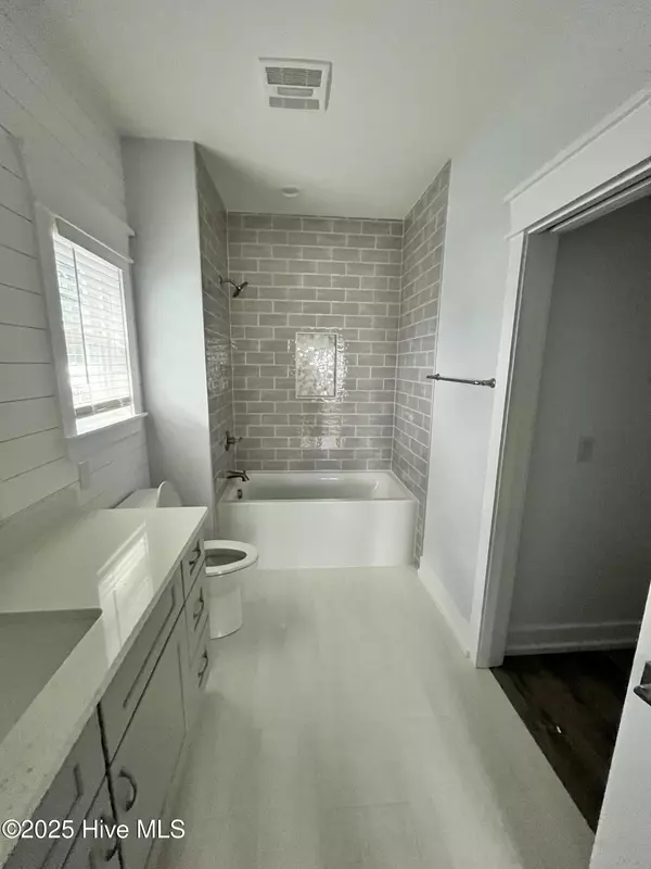 Southport, NC 28461,442 Raven Glen DR