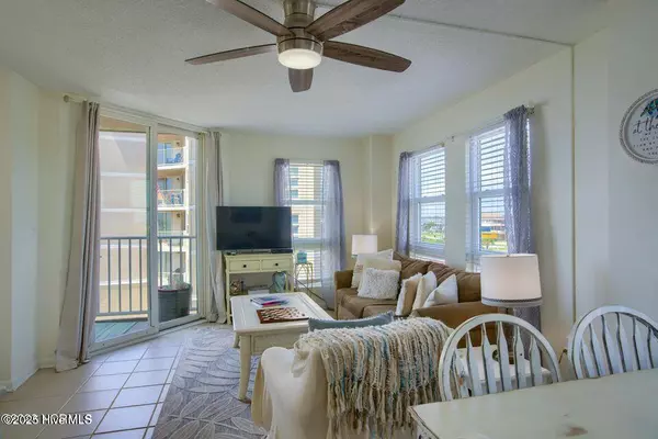 North Topsail Beach, NC 28460,2000 New River Inlet RD #Unit 2301