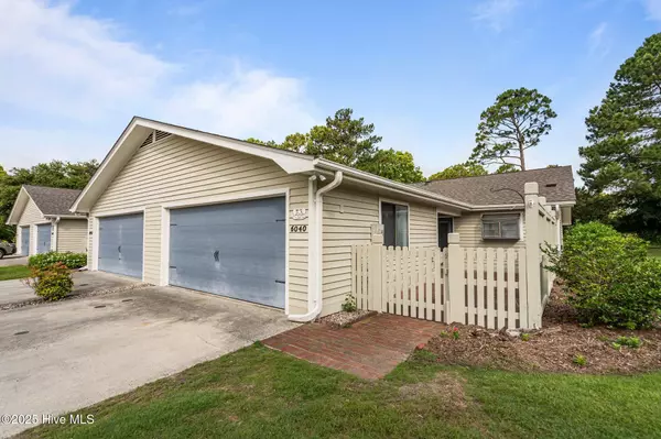 Wilmington, NC 28405,6040 Inland Greens DR