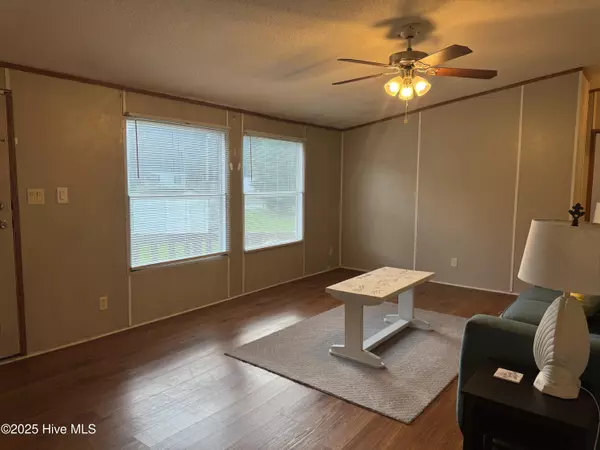 Supply, NC 28462,1122 Wilma AVE SW