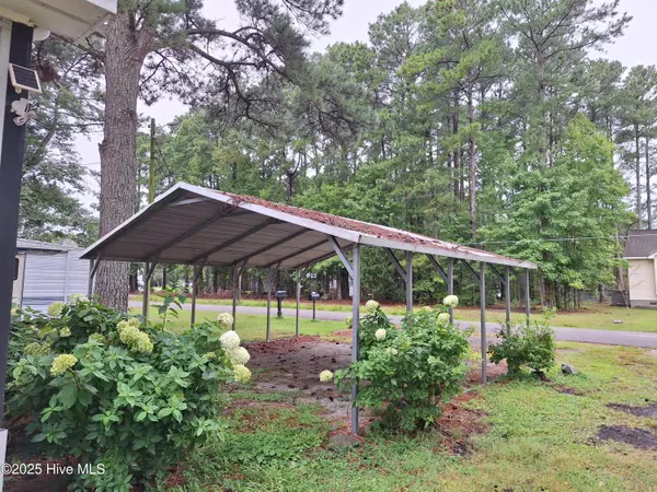 Hertford, NC 27944,110-114 Whitetail CT