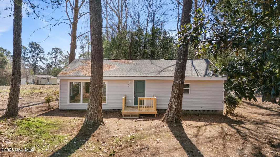 323 W Hay ST, Whiteville, NC 28472