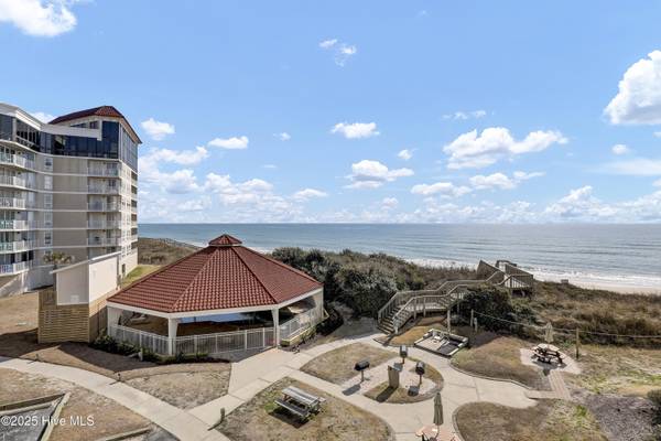 2000 New River Inlet RD #1210, North Topsail Beach, NC 28460