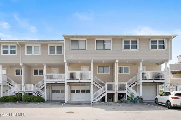 Carolina Beach, NC 28428,1405 Canal DR #Apt 17