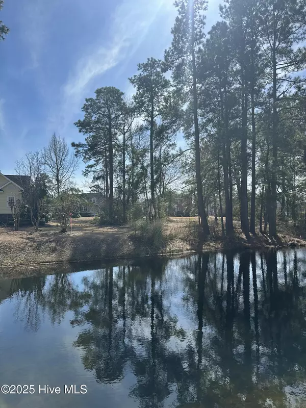 555 Blakely CT NW, Calabash, NC 28467