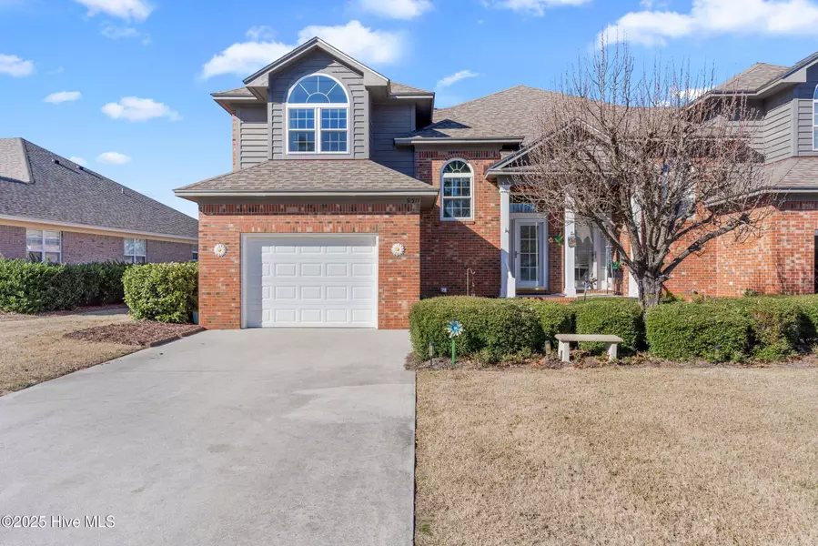 9311 Long Putt CT, Wilmington, NC 28412