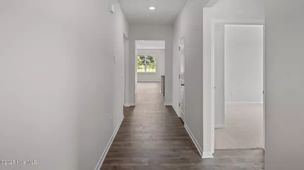 New Bern, NC 28562,2005 Minnette CIR