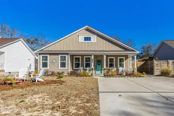 154 NE 9th ST, Oak Island, NC 28465