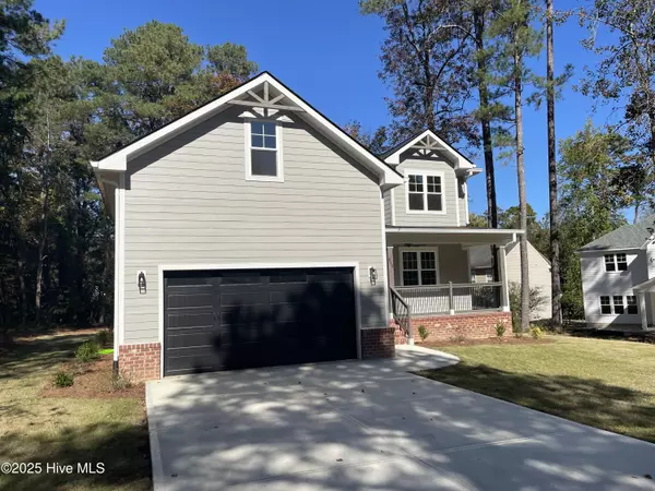 Vass, NC 28394,859 Blue Bird DR