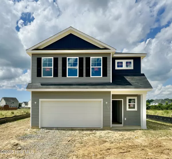 616 S Squires Run Lane, Richlands, NC 28574