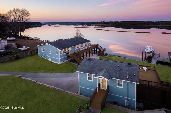 Hubert, NC 28539,225 Great Neck HL