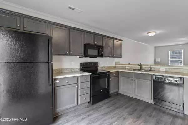 Midway Park, NC 28544,437 Sullivan Loop