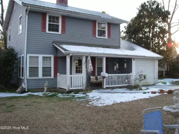 Plymouth, NC 27962,108 Linden ST