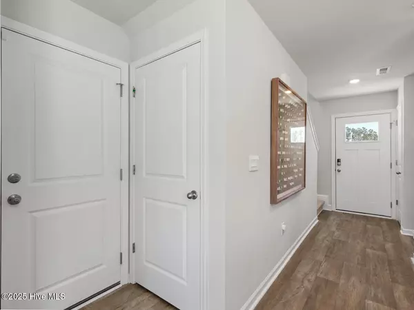 Surf City, NC 28445,121 S Grassland RD #Th 38