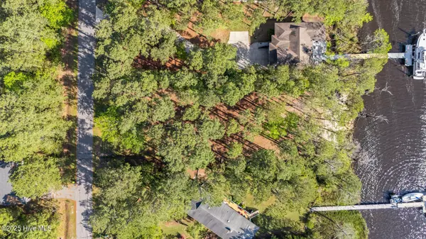 New Bern, NC 28560,5514 Gondolier DR