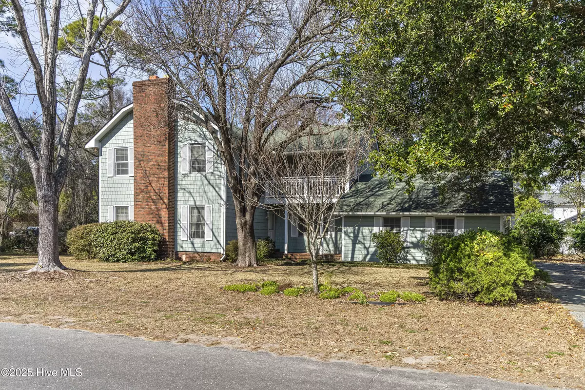 Carolina Beach, NC 28428,610 Columbia AVE