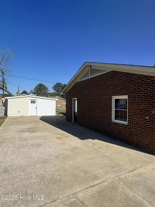 Plymouth, NC 27962,209 Hampton DR