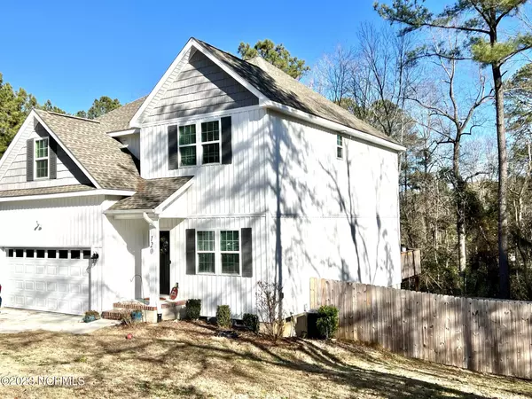 Pinehurst, NC 28374,120 Sandhills CIR