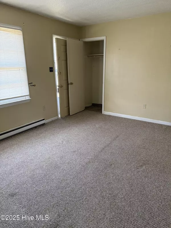 Garysburg, NC 27831,177 Hilltop DR