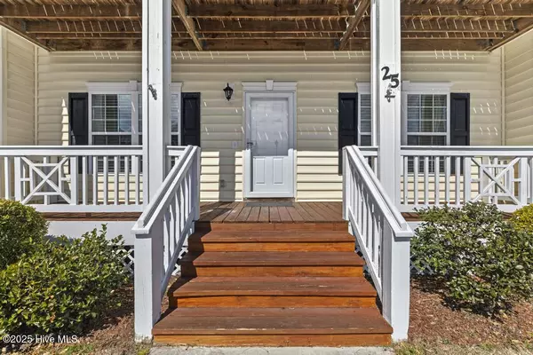 Swansboro, NC 28584,25 Outrigger DR