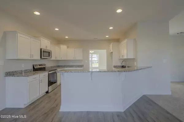 Jacksonville, NC 28546,707 Atlantic Coast LN