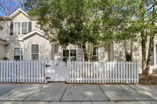 5813 Wrightsville AVE #Apt 186,  Wilmington,  NC 28403