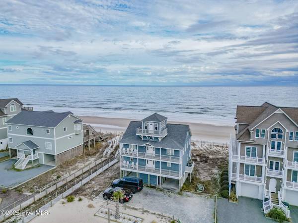 604 Hampton Colony CIR, North Topsail Beach, NC 28460