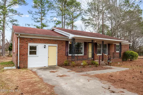 Winterville, NC 28590,421 Drexel LN