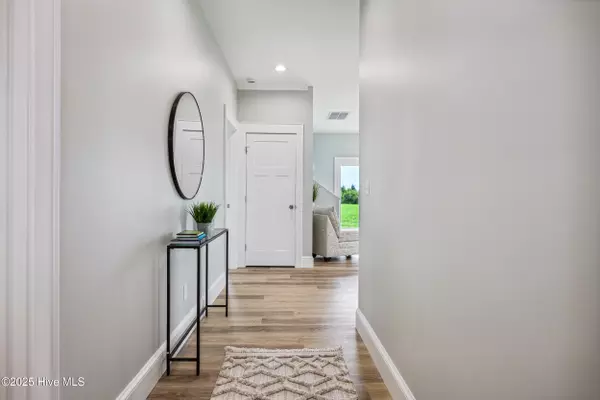Elizabeth City, NC 27909,128 Hannah DR