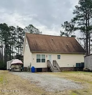 152 E Inlet CIR, Hertford, NC 27944