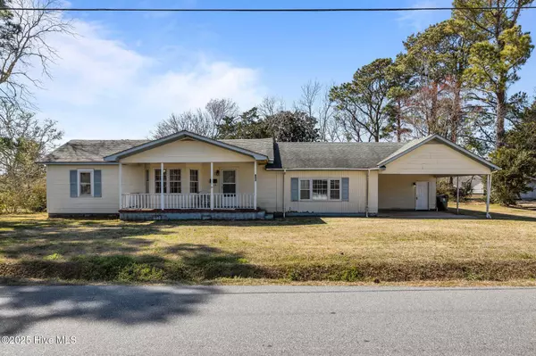 123 Sherwood BLVD, Beaufort, NC 28516