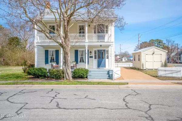 145 E Gale ST, Edenton, NC 27932