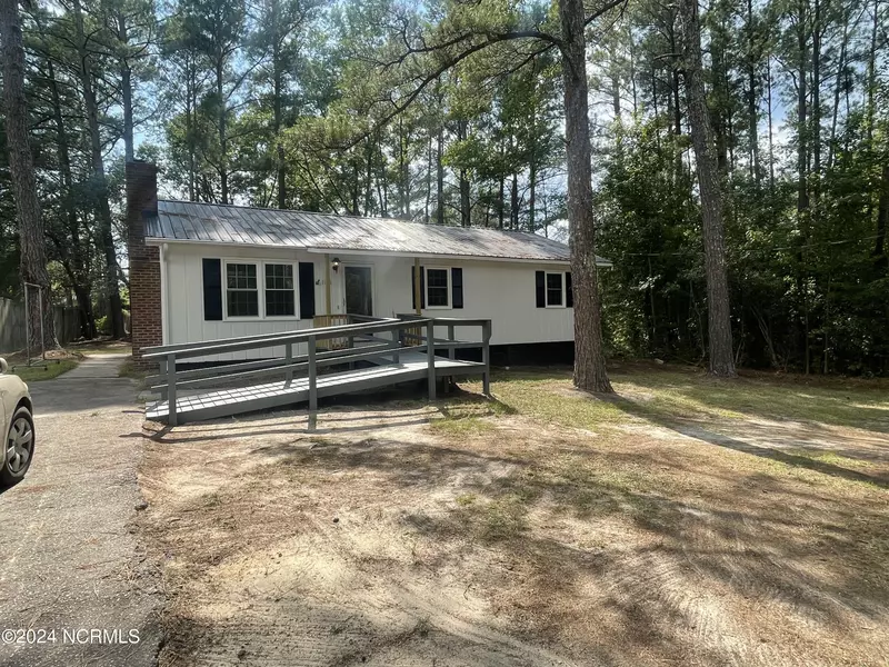 1806 Baker ST, Rockingham, NC 28379