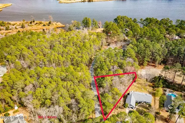 New Bern, NC 28560,900 Crooked Creek DR