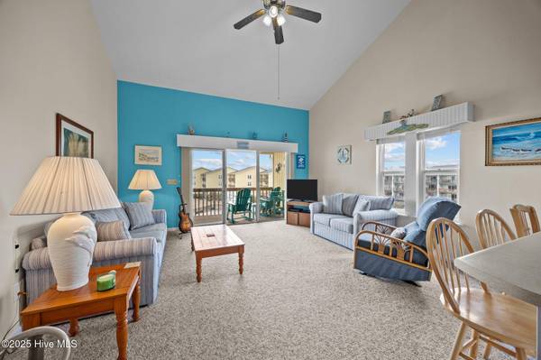 Surf City, NC 28445,918 N New River DR #633