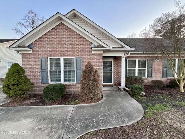 2416 Saddleback DR #A,  Winterville,  NC 28590