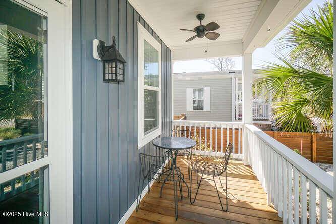 Oak Island, NC 28465,226 NE 76th ST