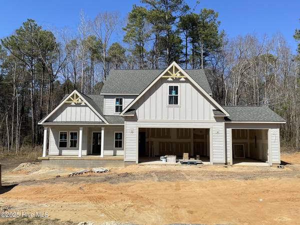 516 Belcroft DR, Carthage, NC 28327