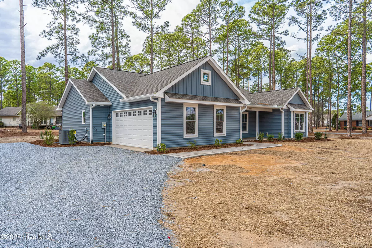 Rockingham, NC 28379,120 Fairwood RD