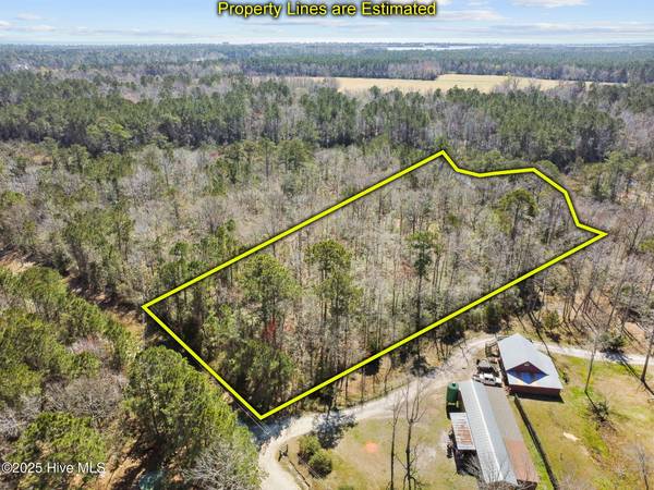 310 Clearview DR, Holly Ridge, NC 28445