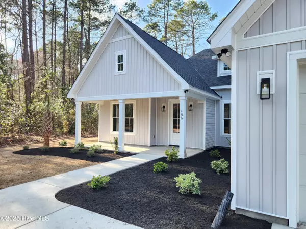 Calabash, NC 28467,486 Oakwood DR NW