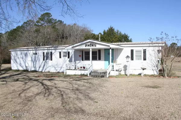 505 Suggs Taylor RD, Elizabethtown, NC 28337