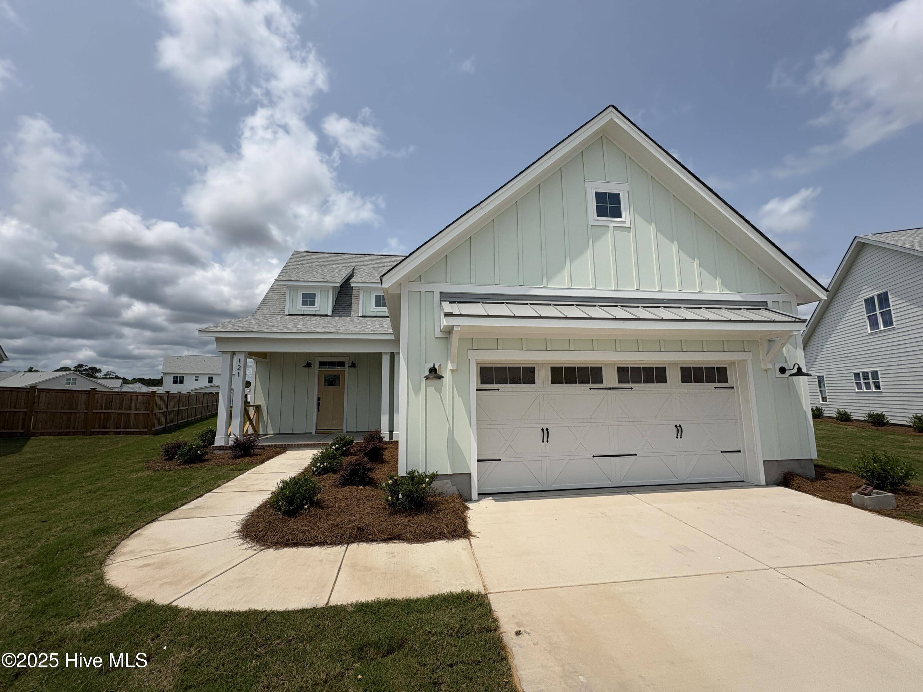 Hampstead, NC 28443,121 E Singing AVE