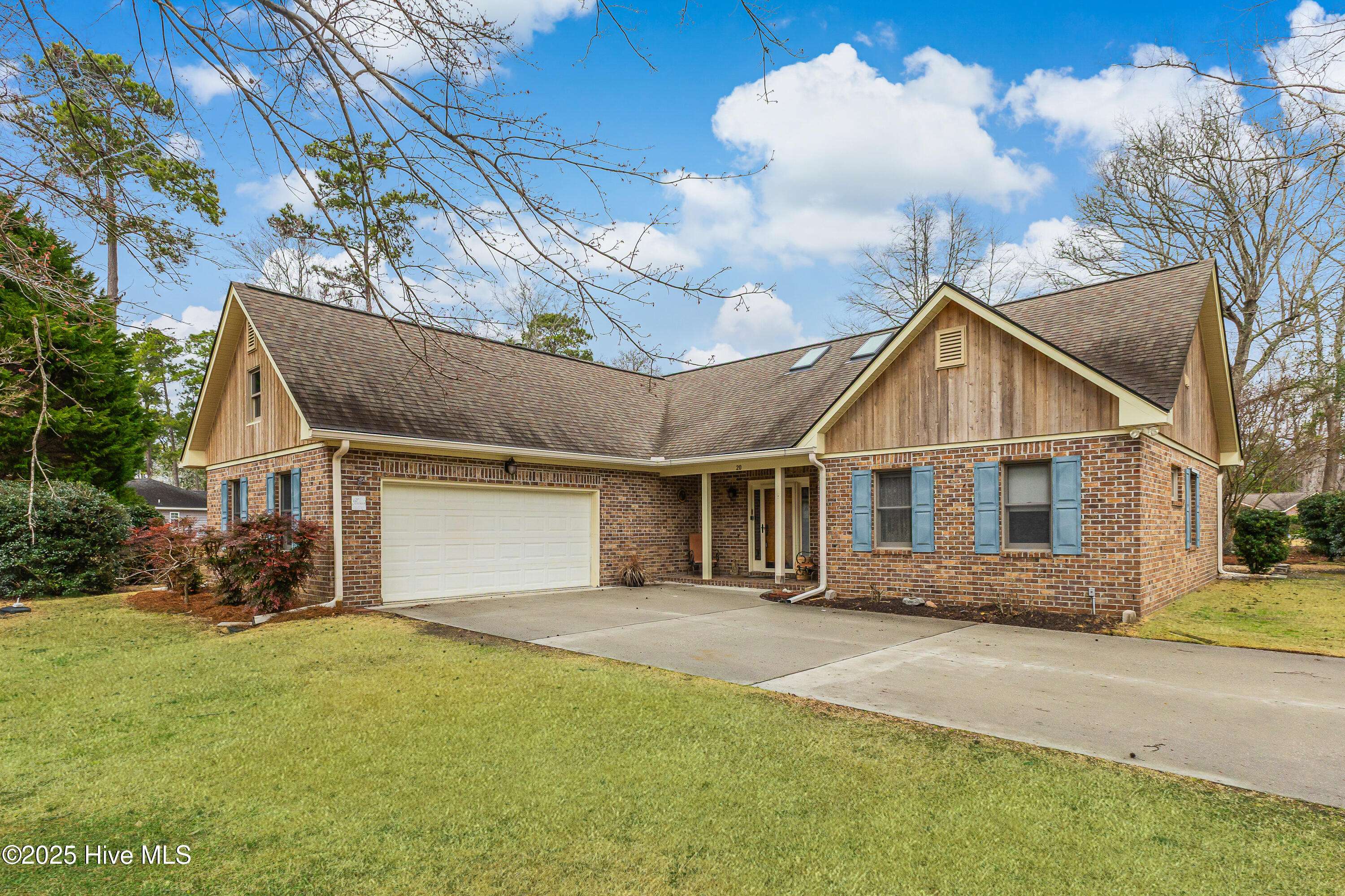 20 Brassie DR, Carolina Shores, NC 28467